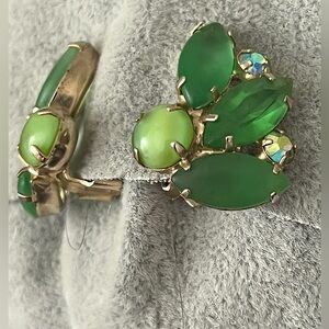 Vintage Green AB Rhinestone Frosted Glass Clip on Earrings